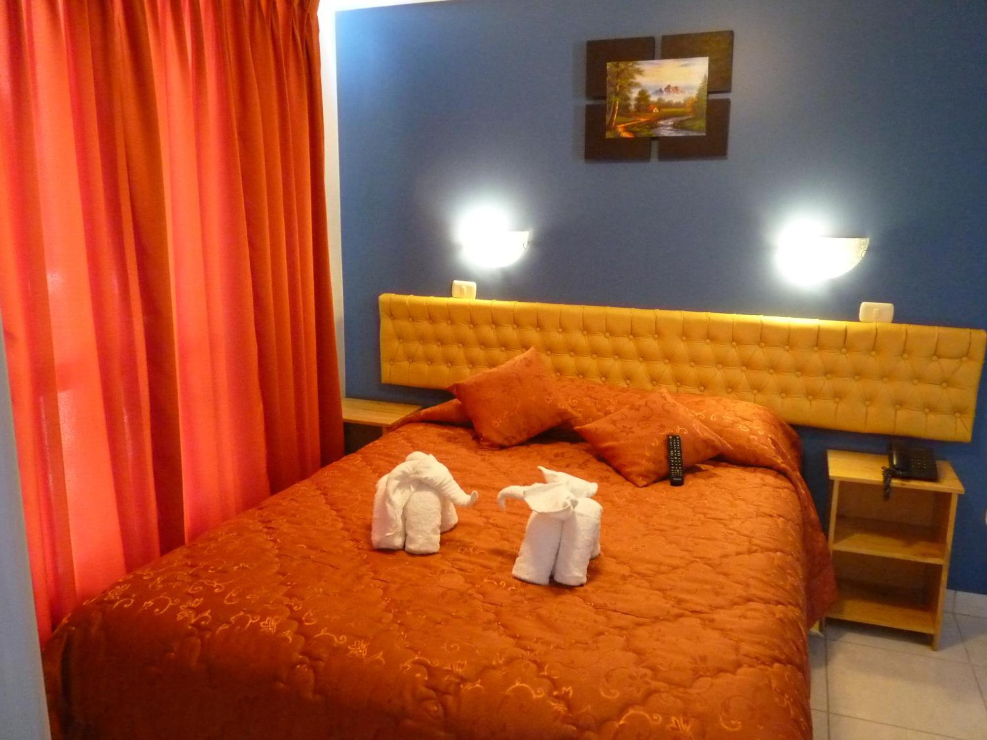 El Peregrino Apart Hotel Абанкай Номер фото